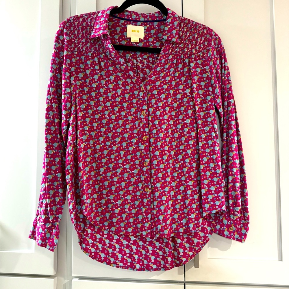 Anthropologie Maeve Emory Button Down Blouse Raspberry Geometric Smocked size 2